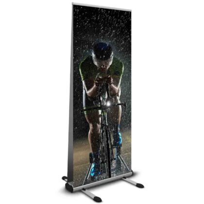 Outdoor roller banner
