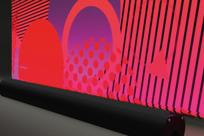 AuraScape LED RGB Light Bar for Exhibition Display Stand